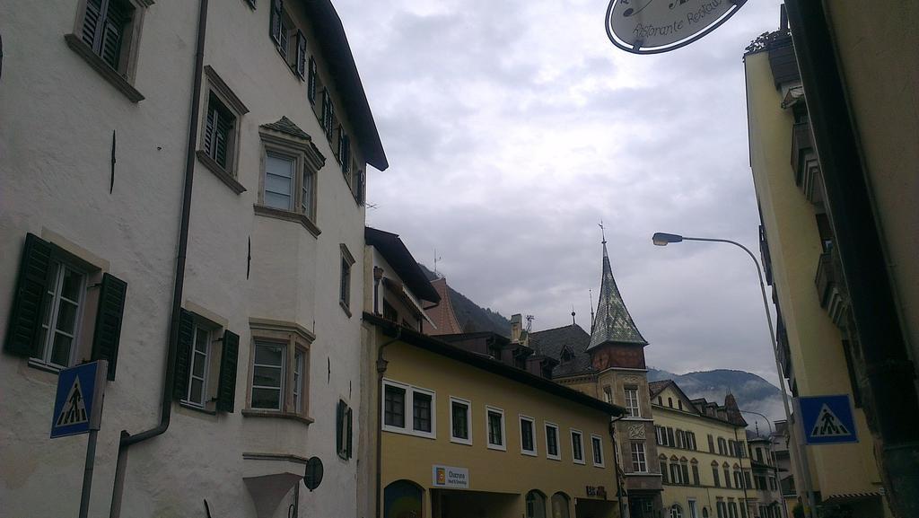 Casa Laurino In Centro A Bolzano Apartment Стая снимка